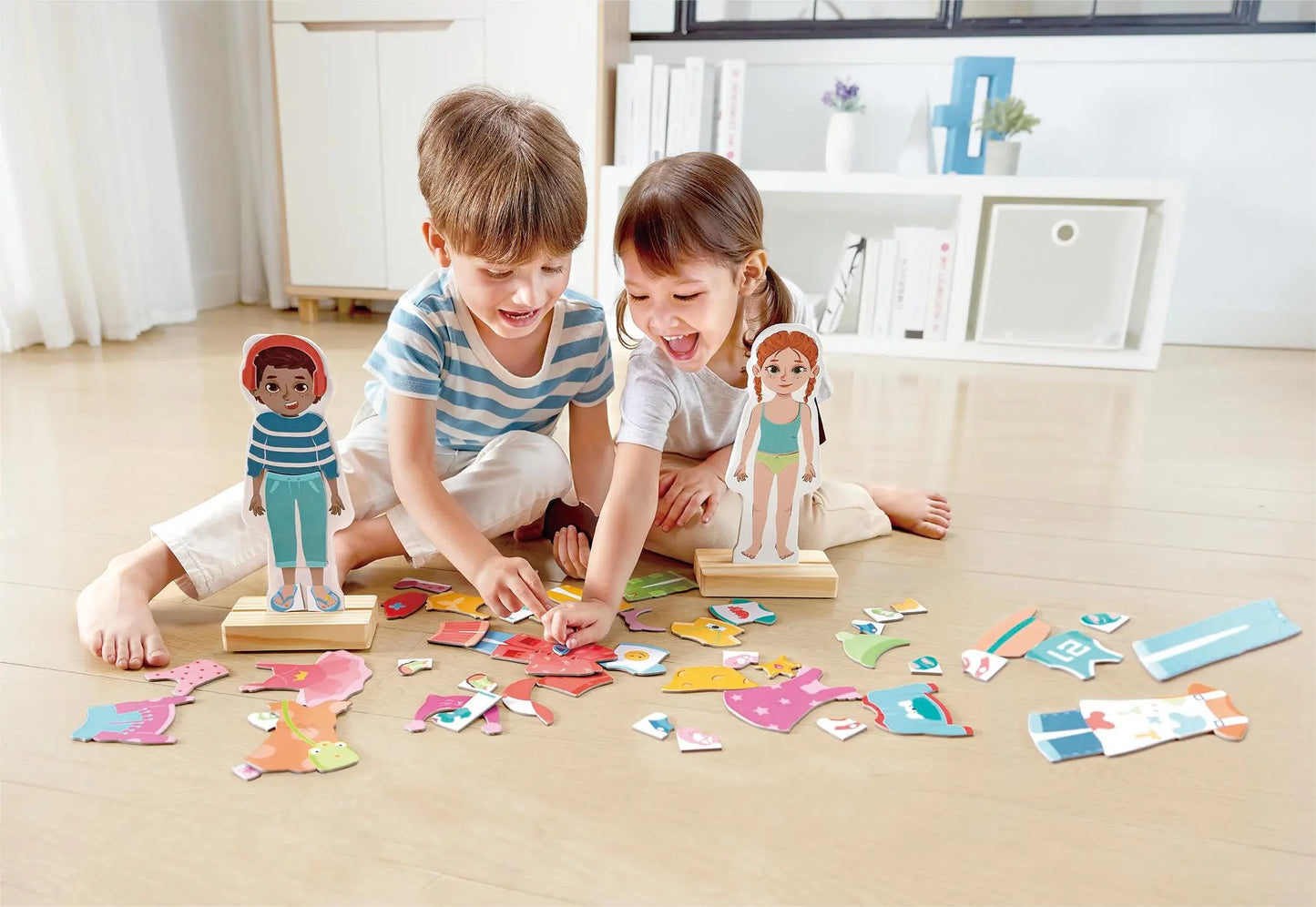 Dress Up Magnetic Puzzle
